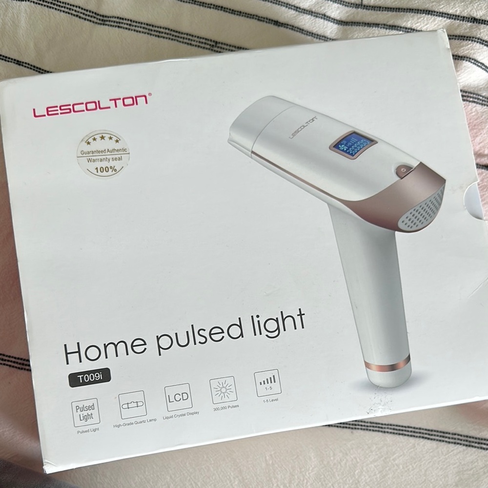 Lescolton Home Pulsed Light Device